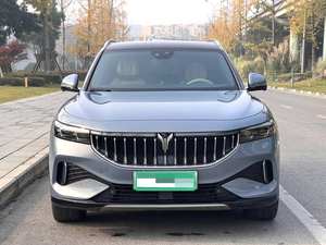 Voyah Lantu 2021 FREE, Vehículo Eléctrico con Tracción en las Cuatro Ruedas, Edición Limitada, Paquete de Lujo, Transmisión Automática, SUV, Auto Usado - Product Image 2