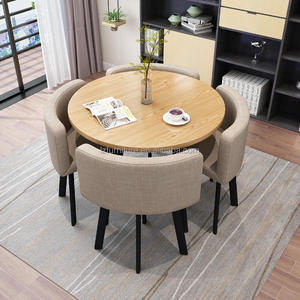 Ensemble de meubles de salle à manger modernes et luxueux comprenant une table ronde en bois avec 4 chaises, durable pour la maison, l'extérieur, le bar ou l'hôtel - Product Image 1