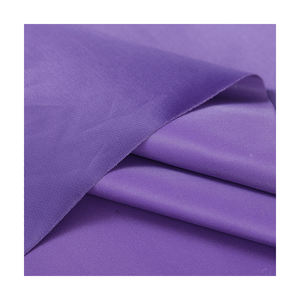 Tafetán de poliester 210t, tafetán de moda, recubrimiento en polvo de plata para cubiertas de coche - Product Image 1