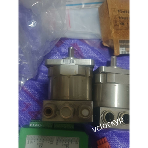 1 codificador HENGSTLER AC61/0012EQ.72DPZ nuevo. Envío rápido a través de FedEx. - Product Image 2