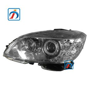 Faro anteriore sinistro allo xeno <span class=keywords><strong>W204</strong></span> per <span class=keywords><strong>Mercedes</strong></span> <span class=keywords><strong>Benz</strong></span> Classe <span class=keywords><strong>C</strong></span> <span class=keywords><strong>W204</strong></span> 2048202961 - Product Image 3