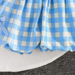 ชุดเซ็ตสองชิ้นแฟชั่นลำลองสำหรับเด็กผู้หญิง ประกอบด้วยเสื้อแขนระบายประดับโบว์จีบสวยงาม และกางเกงขาสั้น พร้อมกระเป๋า สำหรับเด็กอายุ 3-7 ปี - Product Image 5