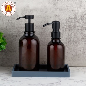 Botella <span class=keywords><strong>de</strong></span> gel <span class=keywords><strong>de</strong></span> <span class=keywords><strong>ducha</strong></span> colgante con bomba <span class=keywords><strong>de</strong></span> loción <span class=keywords><strong>de</strong></span> plástico para mascotas, botella <span class=keywords><strong>de</strong></span> bomba <span class=keywords><strong>de</strong></span> escarcha <span class=keywords><strong>de</strong></span> Loción corporal para lavado <span class=keywords><strong>de</strong></span> manos líquido, botella <span class=keywords><strong>de</strong></span> loción cosmética vacía - Product Image 4