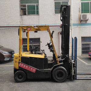 Montacargas Eléctrico Hyster de 2.5 Toneladas, Mástil de Tres Etapas, Tracción Trasera, Usado, con Contrapeso - Product Image 2