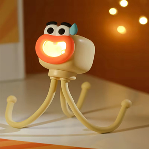 Mini lampe de nuit créative en forme de pieuvre de dessin animé, lampe portable mignonne en forme d'animal, décoration amusante pour chambre à coucher, peut servir de support pour téléphone - Product Image 5