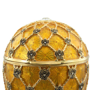 1:1 gingillo dell'uovo allo smalto dell'incoronazione imperiale: Design intricato, ricco di Heritage reali. Un collezione senza tempo di eleganza - Product Image 3