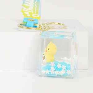Llavero de Oso Amarillo Adorable con Líquido Flotante y Arena Movediza - Charm Acrílico Multiforma con Purpurina, Accesorio de Animal de Dibujos Animados al por Mayor - Product Image 5