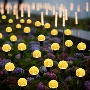 Luces Solares LED para Jardín, Resistentes al Agua IP55, Ángulo de Haz de 360°, Regulables, Recargables, para Césped, Patio, Camino, Iluminación de Paisajes - Product Image 1