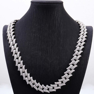 힙합 주얼리 쿠반 목걸이 아이스 아웃 모이사나이트 링크 체인 18k 금도금 실버 (남성용) - Product Image 3