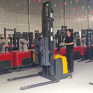 Apilador de paletas semieléctrico de elevación china, 2 toneladas, 1,5 toneladas, almacenes de almacenamiento en frío, tipo para caminar, carretilla elevadora eléctrica apilable - Product Image 2