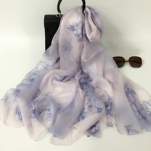 2025 nuovo scialle di alta qualità in Chiffon di seta 100% sciarpa lunga in <span class=keywords><strong>Tulle</strong></span> di seta naturale 175CM * 110CM personalizzazione floreale all'ingrosso - Product Image 6