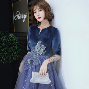 Women's Evening Gown Navy Blue V Neck Long Velvet Dress With Floral Embroidery For Banquets And Performances - Product Image 4