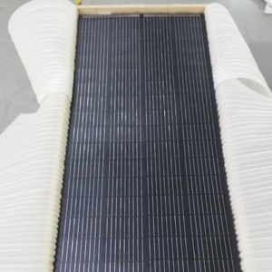 Panel Solar Flexible Monocristalino HJT de 200W Personalizado, Alta Eficiencia, Salida Multivoltaje para Vehículos Eléctricos, Yates y Embarcaciones - Product Image 2