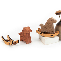 Diffuseur d'arômes en bois de noyer noir naturel en forme de cheval à bascule, support créatif pour huiles essentielles, pour la décoration de la maison et du bureau
