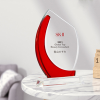 Vente en gros Offres Spéciales Logo personnalisé Plaque en cristal décor acrylique transparent K9 trophée en cristal