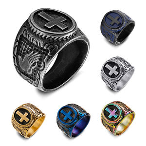 Le fabricant de bijoux chinois produit des bijoux à la mode en acier inoxydable 316L Logo Circular Rock Ring - Product Image 1