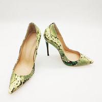 Chaussures à talons hauts pour femmes, bout pointu, imprimé serpent vert, en cuir PU, style stiletto, pour soirée