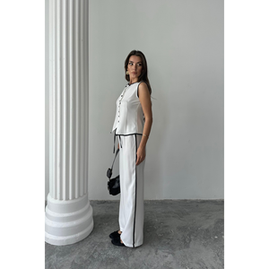 Conjunto de Oficina de Lino de 2 Piezas para Mujer, Chaleco Blanco y Pantalón con Bordes Ribeteados, Top Holgado y Pantalones Cortos - Product Image 3