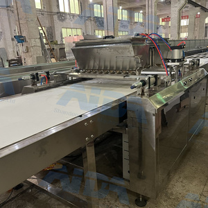 Ligne <span class=keywords><strong>de</strong></span> production <span class=keywords><strong>de</strong></span> gâteaux automatique avancée, haute vitesse, contrôlée par PLC, <span class=keywords><strong>usine</strong></span> <span class=keywords><strong>de</strong></span> <span class=keywords><strong>fabrication</strong></span> <span class=keywords><strong>de</strong></span> muffins - Product Image 6