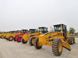 Cheap <strong>Price</strong> 15tons and 132kw New Motor Grader SG17-B6 with China 2 <strong>Emission</strong> and 1-year Warranty - Product Image 2