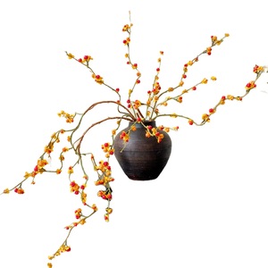 Composition de fruits artificiels Celastrus Orbiculata de Qingyu Chronicle pour les décorations de la maison du Nouvel An chinois - Product Image 5