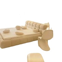 Lit King-Size Moderne et Simple en Tissu, Style Luxe Léger Crème, Cadre en Bois Massif, Revêtement Doux, Rangement, Chambre à Coucher Principale