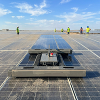 SUNNOVA L1 Machine de nettoyage solaire haute efficacité 3 MW/jour, robot à double brosse de 65 cm pour franchissement d'obstacles, pour photovoltaïque à grande échelle