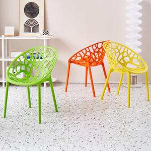 <span class=keywords><strong>Chaise</strong></span> en plastique innovante avec branche creuse <span class=keywords><strong>Chaise</strong></span> ergonomique et légère pour salon, bureau ou café - Product Image 3