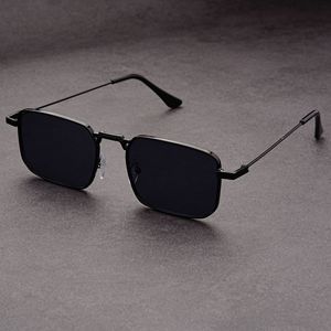 Gafas <span class=keywords><strong>de</strong></span> <span class=keywords><strong>sol</strong></span> cuadradas más vendidas <span class=keywords><strong>para</strong></span> mujeres y hombres UV400 <span class=keywords><strong>lentes</strong></span> inastillables PC gafas <span class=keywords><strong>de</strong></span> <span class=keywords><strong>sol</strong></span> ciclismo pesca viajar - Product Image 1