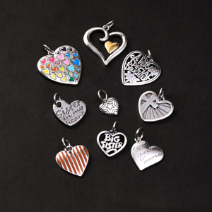 Collar y Pulsera Artesanales de Plata S925 con Colgante de Corazón Esmaltado de Diseño Mixto para Compromiso Romántico de Mujer al por Mayor - Product Image 1