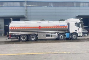 Vente directe usine : Camion-citerne Foton 3 essieux en acier au carbone, très populaire en Asie du Sud-Est, avec enrouleur de tuyau - Product Image 5