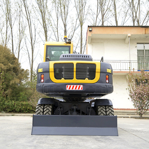 Mini-excavatrice sur roues, la plus petite excavatrice, HW80-9, 9 tonnes, 65 kW, type sur roues, garantie 1 an, pompe PLC, hydraulique importé - Product Image 6