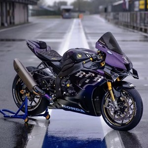 Hondai CBR1000RR-R : Superbike technologique de MotoGP avec une puissance de 160 kW et un cadre léger - Product Image 2