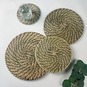 Bán Buôn Tự Nhiên 24Cm Vòng Dệt Placemats Dày Thatch Placemat Mây Placemats - Product Image 1