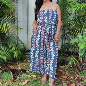 Combinaison sans bretelles à imprimé hawaïen personnalisée par le fabricant, cintrée à la taille, luxueuse et confortable, en rayonne. - Product Image 4