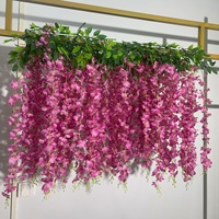 Décoration suspendue de plafond en fleurs de glycine en soie, style moderne, romantique et élégant pour mariages, hôtels, banquets, lieux intérieurs et extérieurs