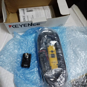 สวิตช์ประตูนิรภัย KEYENCE GS-71N10 ซีรีส์ GS ล็อคแม่เหล็กไฟฟ้ามาตรฐาน NPN แบบสายเคเบิลยาว 10 เมตร GS 71N10 - Product Image 3