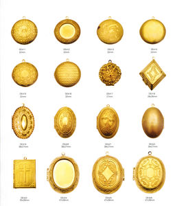 Medaglioni <span class=keywords><strong>a</strong></span> <span class=keywords><strong>Forma</strong></span> <span class=keywords><strong>di</strong></span> <span class=keywords><strong>Cuore</strong></span> in Ottone Dorato Antico Economici all'Ingrosso, Ciondoli Vuoti per Foto per Creazione <span class=keywords><strong>di</strong></span> Gioielli - Product Image 5