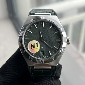 Montre de plongée de luxe pour homme, 41 mm, style vintage, cadran vert en acier inoxydable, réserve de marche, idéale pour les occasions formelles - Product Image 1