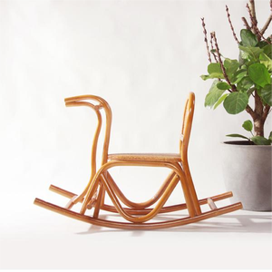 Cheval à bascule en osier fait à la main en rotin naturel bébé <span class=keywords><strong>chaise</strong></span> à bascule <span class=keywords><strong>jouet</strong></span> cadeau éducatif pour enfants siège à bascule sûr pour bébé - Product Image 1
