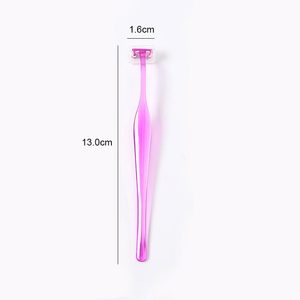 <span class=keywords><strong>Petit</strong></span> <span class=keywords><strong>visage</strong></span> Dermaplane <span class=keywords><strong>rasoir</strong></span> femmes sourcils <span class=keywords><strong>rasoir</strong></span> tondeuse polyvalent exfoliant Dermaplaning outils avec Mini tête - Product Image 2