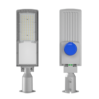 Éclairage public professionnel KC BIS PSE LED extérieur industriel 100-277V, couleur gris aluminium, 5700K, cellule photoélectrique, 100W