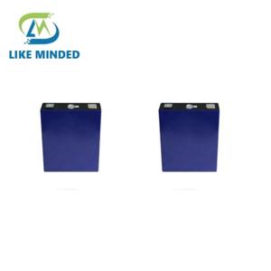 Celda LF230 de 230Ah LiFePO4 con Alta Seguridad y Estabilidad para Infraestructuras Críticas - Product Image 3