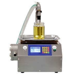 Machine de remplissage automatique électrique de haute précision pour liquides, idéale pour les petites bouteilles d'eau, garantie 1 an, utilisation facile, commande en ligne - Product Image 2