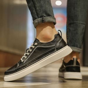 Nouvelles baskets tendance pour hommes 2024, en microfibre noire, personnalisables, chaussures de marche décontractées toutes saisons à lacets, vente chaude OEM - Product Image 6
