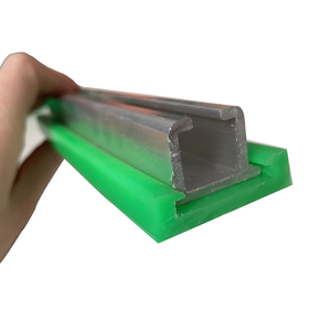 <span class=keywords><strong>Profil</strong></span>é d'extrusion <span class=keywords><strong>de</strong></span> <span class=keywords><strong>PVC</strong></span> en plastique Taille non standard Canal <span class=keywords><strong>de</strong></span> capsulage en plastique Double piste coulissante <span class=keywords><strong>Profil</strong></span>és coulissants en plastique PP PE - Product Image 4