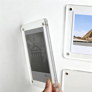 Cadre photo magnétique en acrylique transparent en gros, aimant de réfrigérateur, cadre d'affichage de photographie personnalisé en plexiglas pour souvenirs - Product Image 3