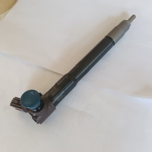 Inyector Dens-o S560-13H50 S560-13H50A S550-13H50 295700-0400 972957-0040 295700-0210 972957-0021 para MAZDA 2 - 3 - CX3 - Product Image 1