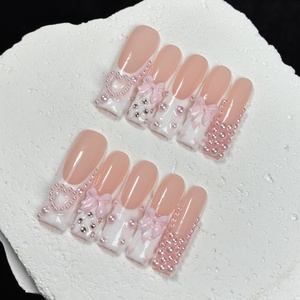 Venta caliente Extra largo ABS Press-On Nails Square Pink Pearl Heart Design Estilo <span class=keywords><strong>de</strong></span> manicura francesa hecho a mano para la aplicación del dedo - Product Image 4