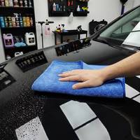 Serviette de séchage de voiture en microfibre grise à boucles torsadées, super absorbante, séchage rapide, sans peluches, sans rayures, avec logo personnalisé, vente en gros